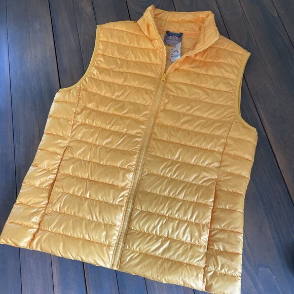 Primary Bright Yellow Lightweight Puffer Vest w/Pockets - NWT - Mens Small (V8) - Picture 1 of 7